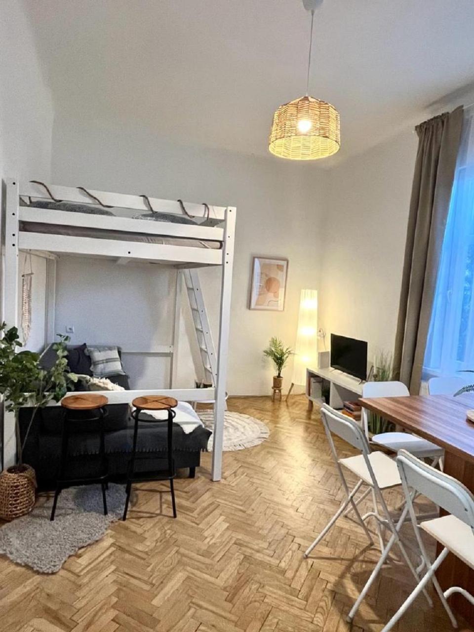 Apartment Cecil - Old Town Bratislava